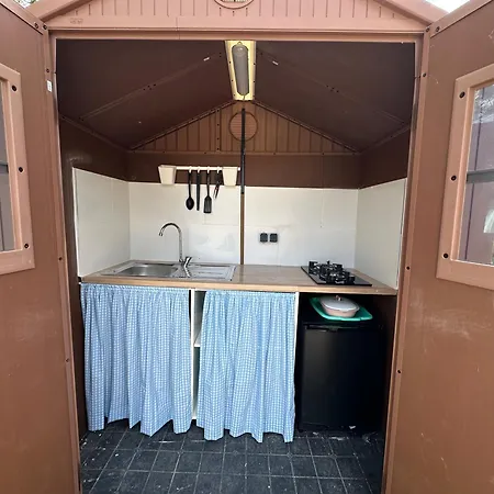 Caravan By Noches De Calig مكان تخييم *